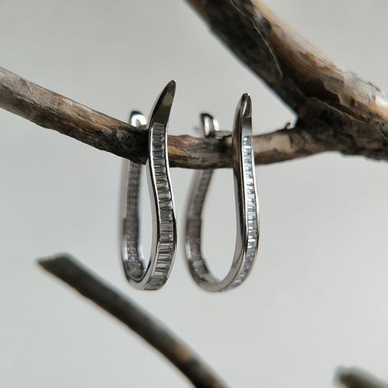 Срібні сережки з фіанітами