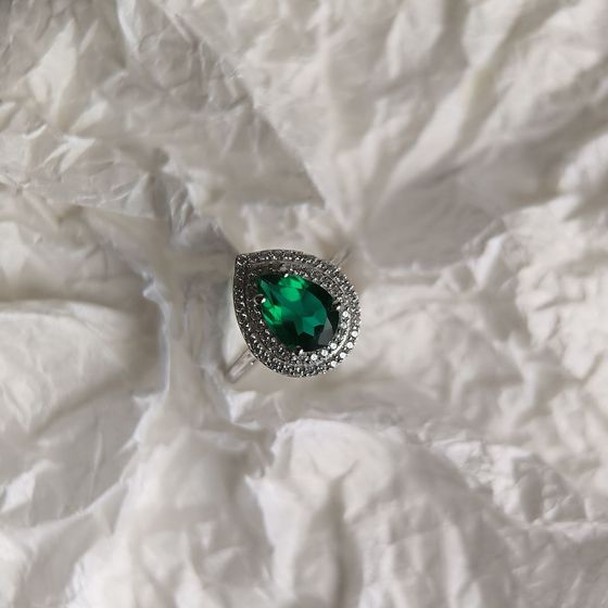 Срібна каблучка зі смарагдом nano 2.401ct