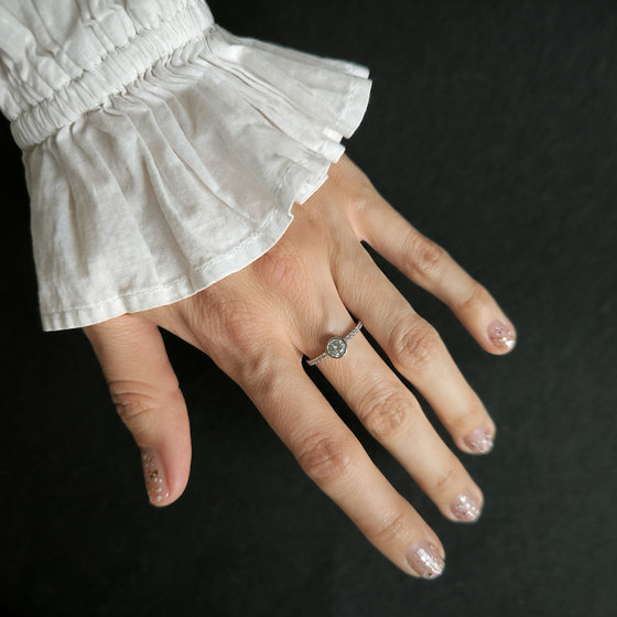 Silver ring with cubic zirconia