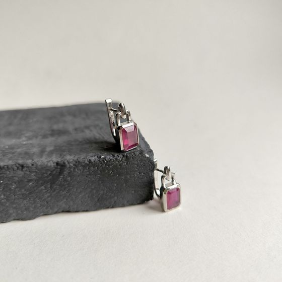 Срібні сережки з рубіном 4,315 карата