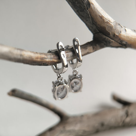 Silver earrings with cubic zirconia