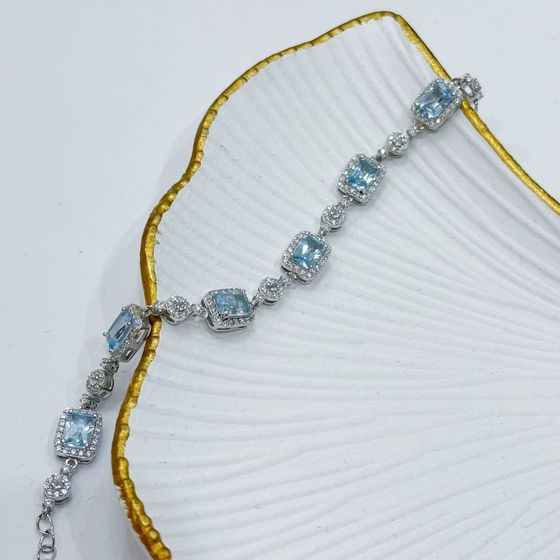Silver bracelet with topaz 10.643ct