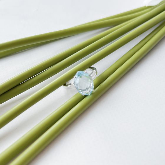 Срібна каблучка з топазом 6,08 карата