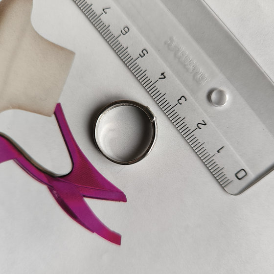 Silver ring with cubic zirconia