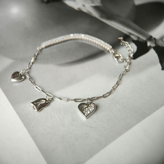 Silver bracelet with phianites