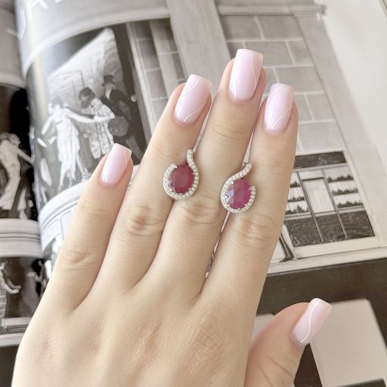 Срібні сережки з рубіном 8.025ct, фіанітами