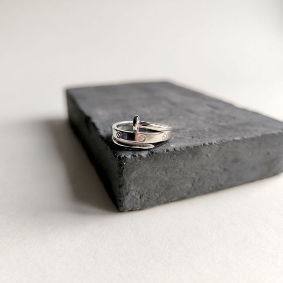 Серебряное кольцо без камней