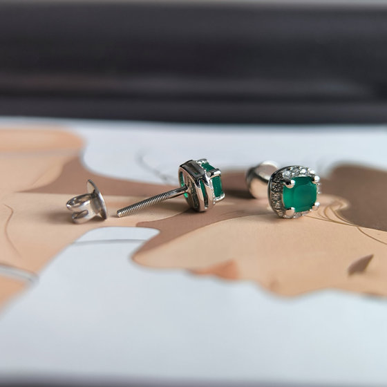 Серебряные серьги с агатом 1.452ct, фианитами