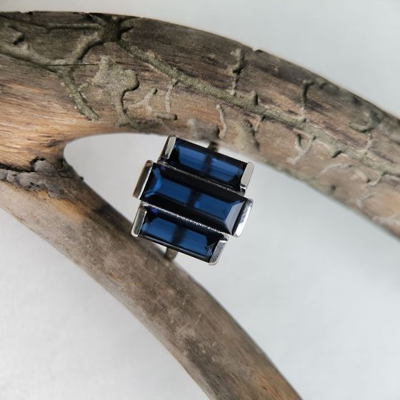 Срібна каблучка з сапфіром nano 6,461 карата