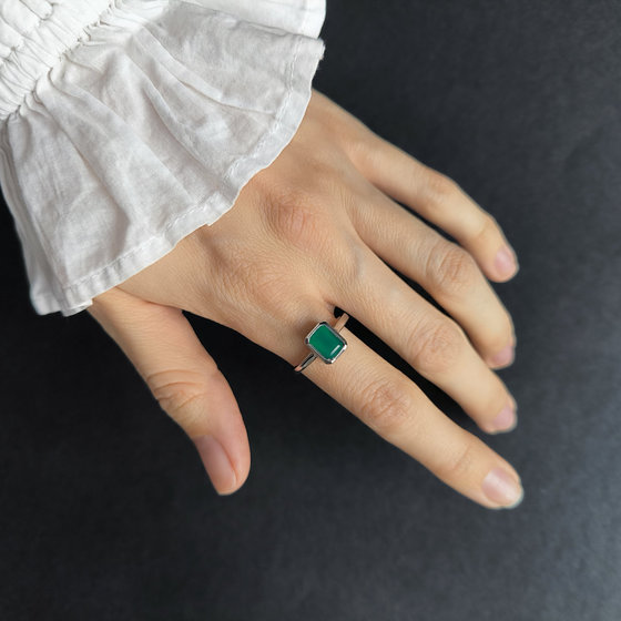 Серебряное кольцо с агатом 1.433ct