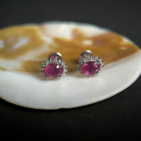 Срібні сережки з рубіном 2.662ct