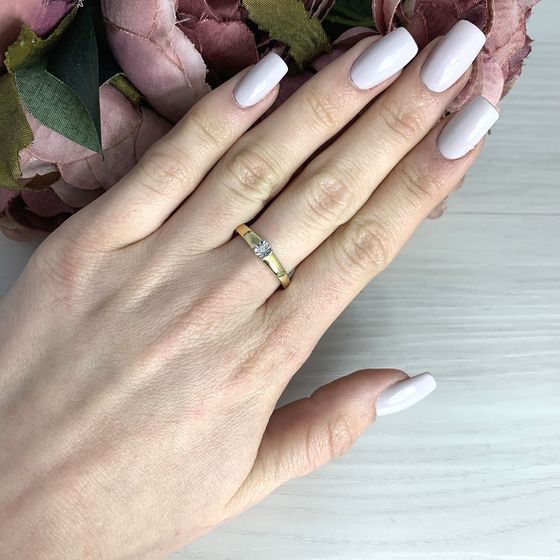 Серебряное кольцо с бриллиантом 0.01ct