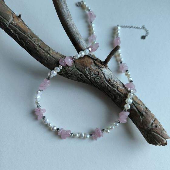 Срібне кольє з перлами бароковими, кварцом