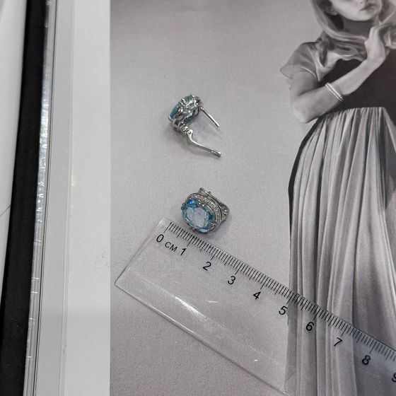 Срібні сережки з топазом 12,432 карата та фіанітами