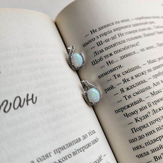 Серебряные серьги с опалом 2.633ct, фианитами