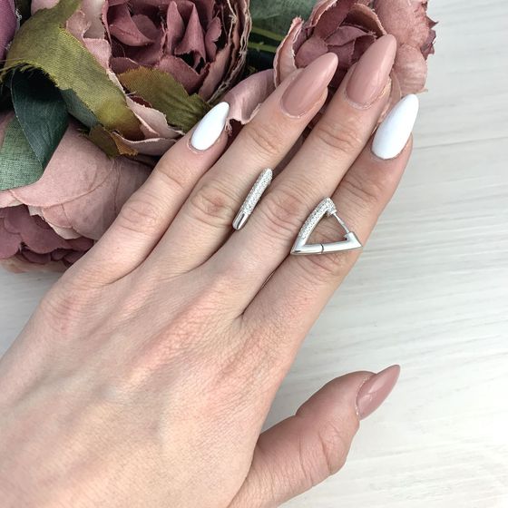 Срібні сережки з фіанітами