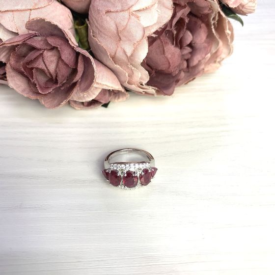 Серебряное кольцо с рубином 5.787ct