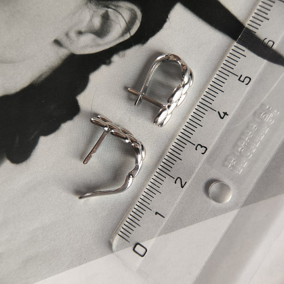 Silver earrings without stones