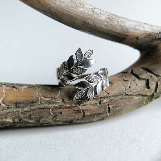 Silver Ring with Fianites