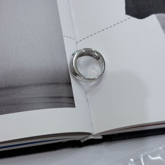 Silver ring with opal 0.2ct