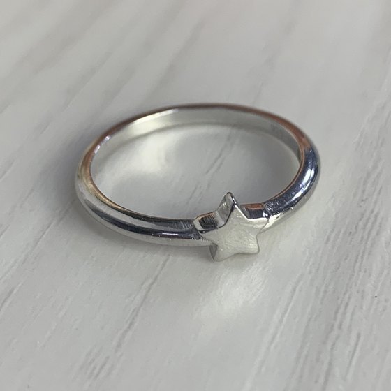 Серебряное кольцо без камней