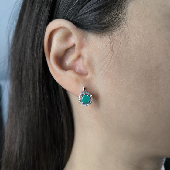 Silver earrings with emerald 2.028ct