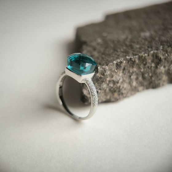 Silver Ring with Fianites