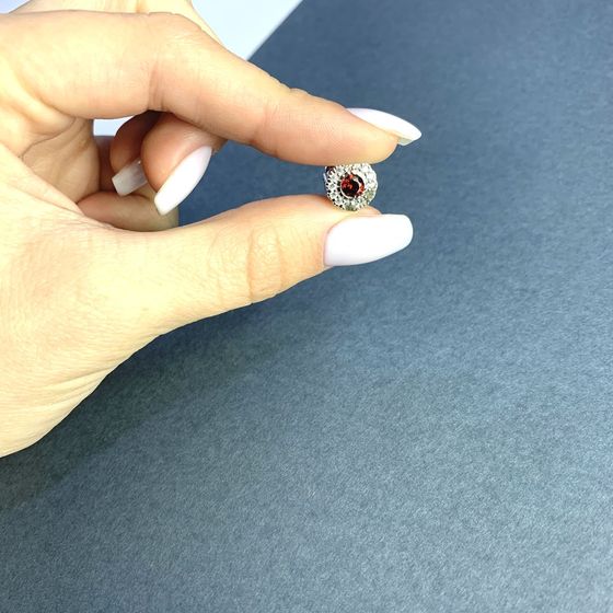 Серебряный шарм с фианитами