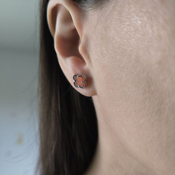 Silver earrings with agate