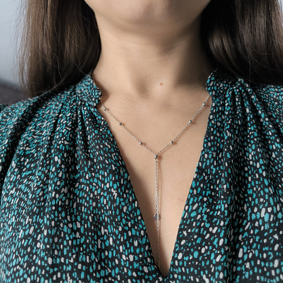 Silver necklace without stones