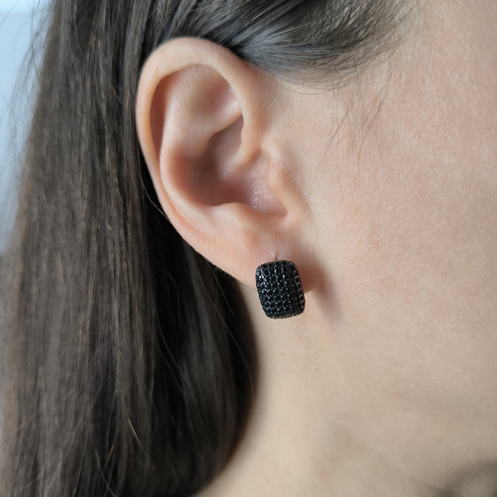 Silver earrings with Phianites