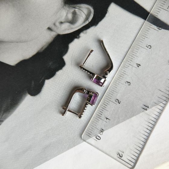 Срібні сережки з александритом 2,48 карата