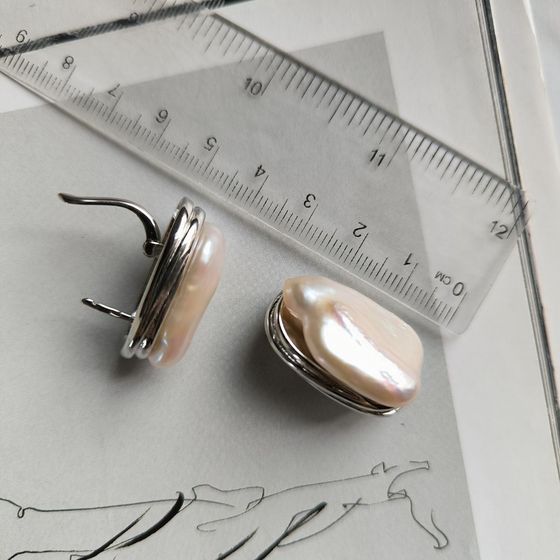 Срібні сережки з перлами бароковими, фіанітами