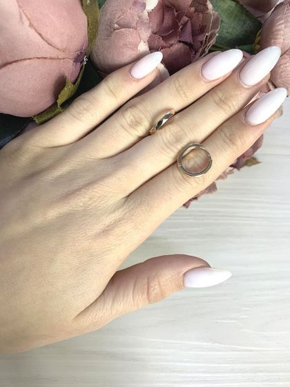 Золотые серьги без камней