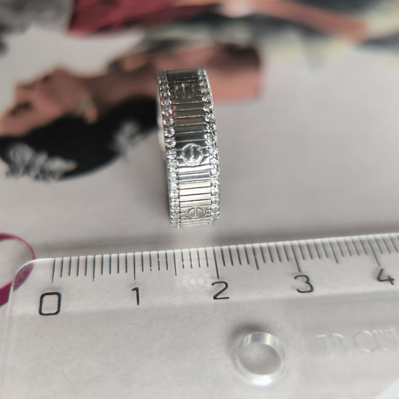 Silver ring with cubic zirconia