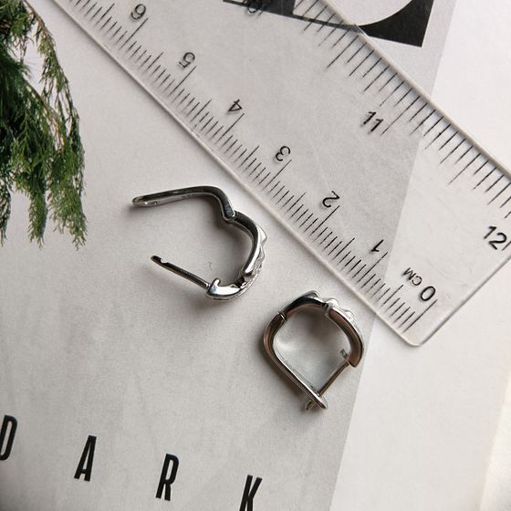 Срібні сережки з фіанітами