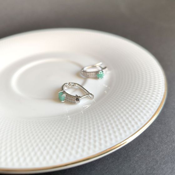 Срібні сережки зі смарагдом 1.528ct, фіанітами