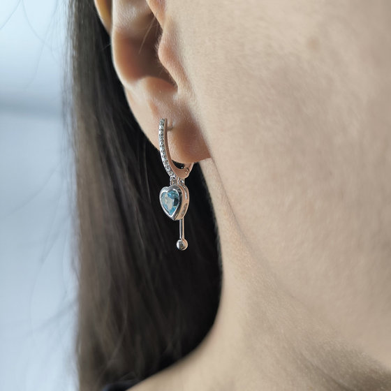 Silver earrings with 2.15ct topaz and cubic zirconia