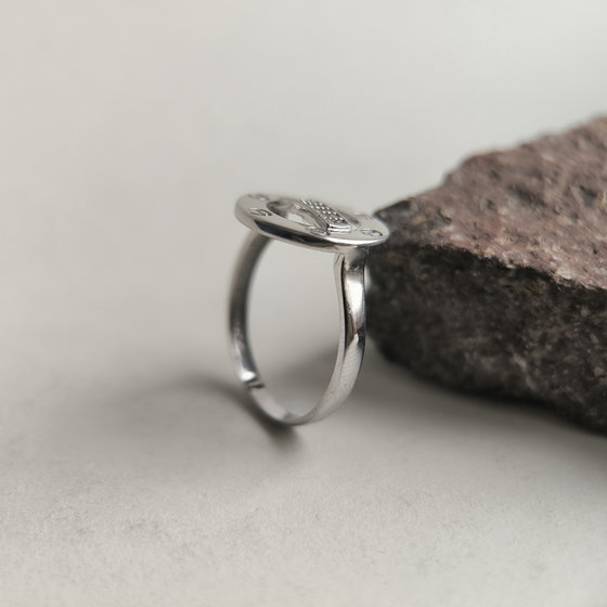 Silver ring with 0.14ct fianites