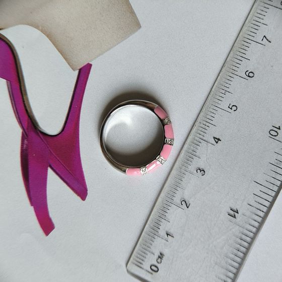 Silver ring with phianites, semallu