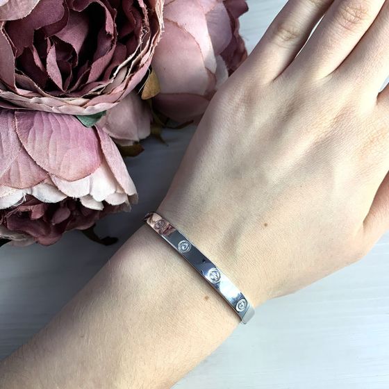 Silver bracelet with phianites