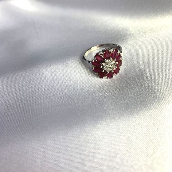 Срібна каблучка з рубіном 3.97ct