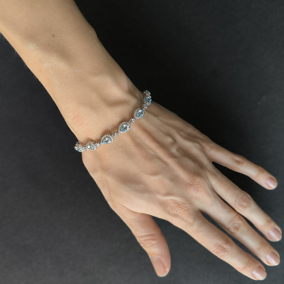 Срібний браслет з топазом 7,97 карат