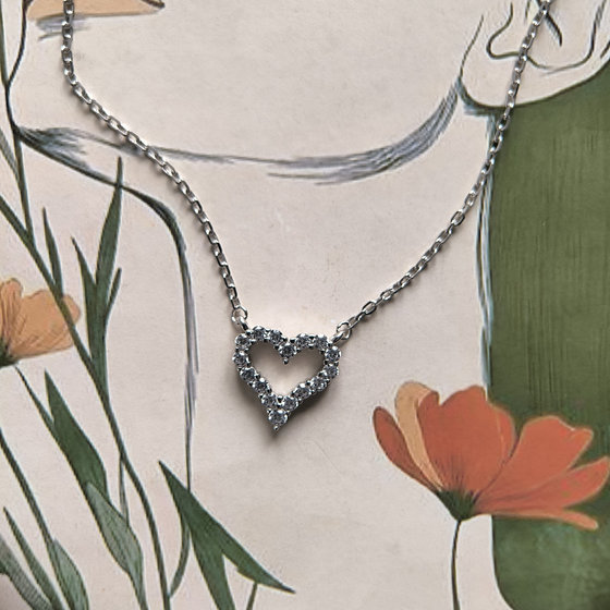 Silver necklace with cubic zirconia