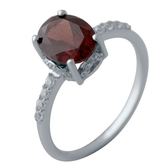 Срібна каблучка з гранатом 2,643 карата