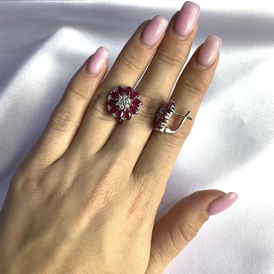 Срібні сережки з рубіном 8.732ct