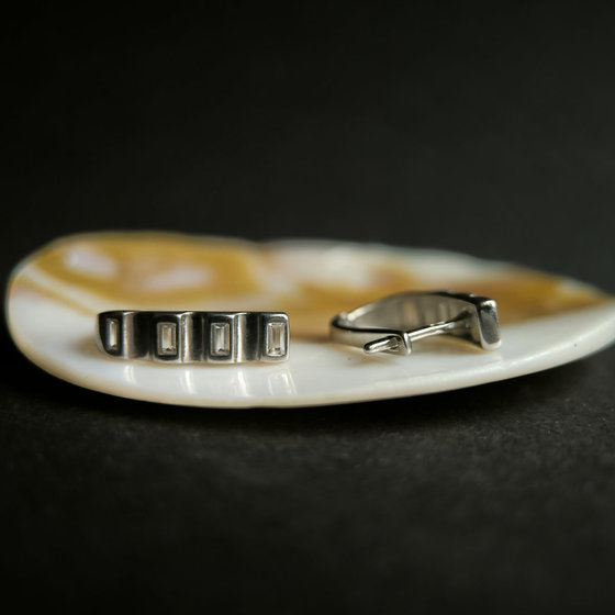 Silver earrings with cubic zirconia