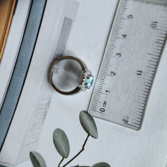 Срібна каблучка з топазом 1.888ct