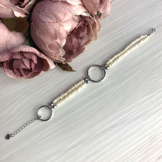 Silver bracelet with baroque pearls