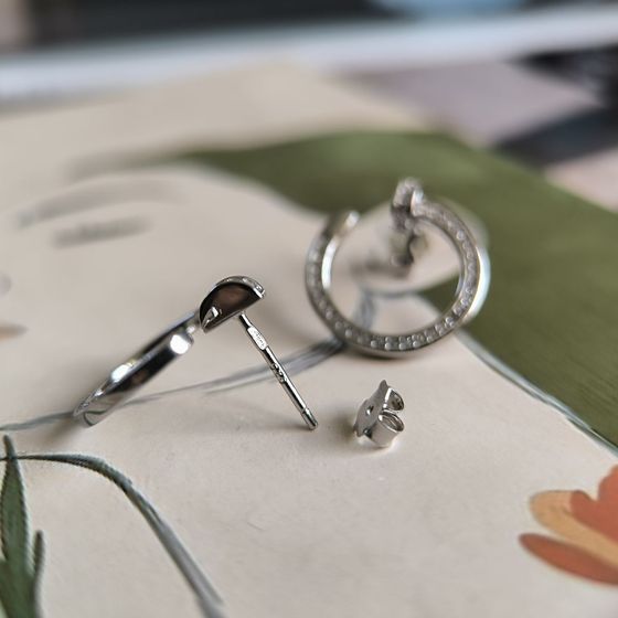 Срібні сережки з фіанітами